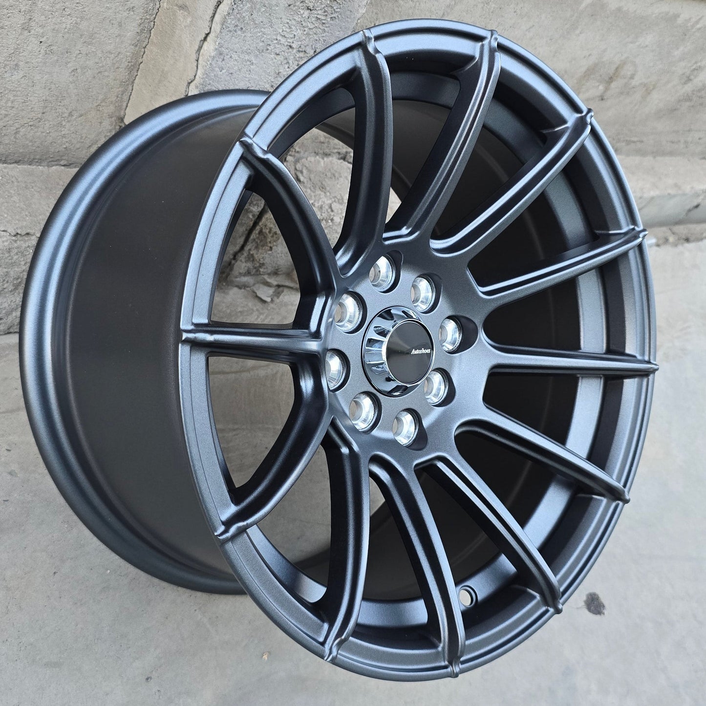 SET DE 4 LLANTAS CODIGO. Aro 15 - 4x100, 4x114. Doble Apernadura. Color Grafito. (AS25)