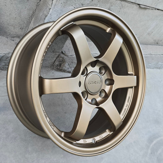 SET DE 4 LLANTAS VOLK. Aro 15 - 4x100, 4x114. Doble Apernadura. Color Bronce. (ZEN TE37)