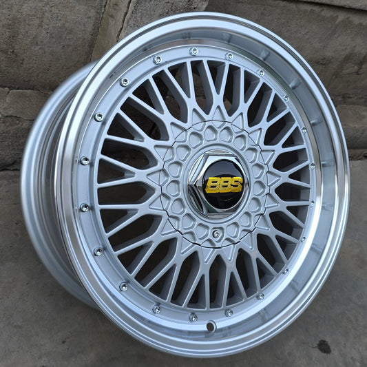 SET DE 4 LLANTAS BBS RS. Aro 16 - 4x100, 4x114. Doble Apernadura. Color Plateado. (508)