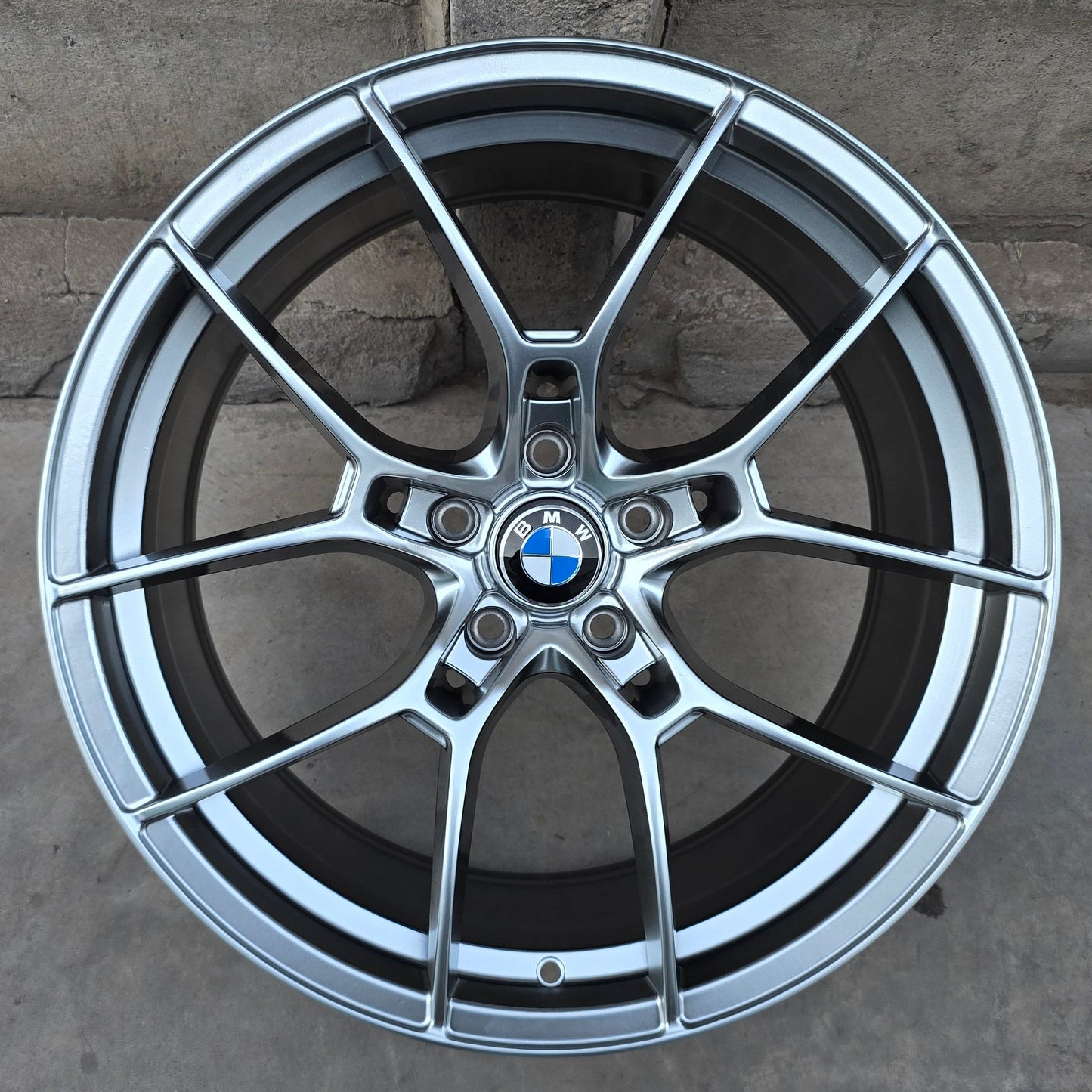 SET DE 4 LLANTAS BMW*. Aro 19 - 5x112. Color Grafito Metalizado. (F045)