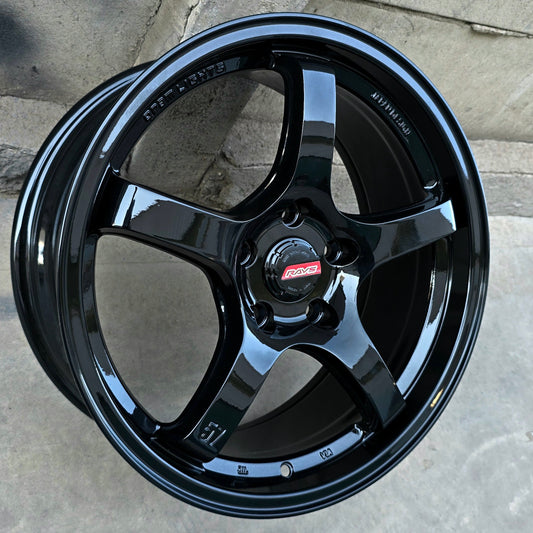 SET DE 4 LLANTAS ADVAN RACING R6. Aro 17 - 5x114. Color Negro. (RGW035FF)