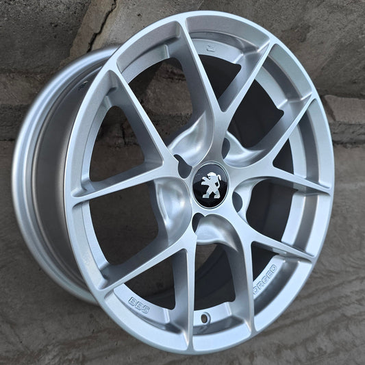 SET DE 4 LLANTAS PEUGEOT *. Aro 15 - 4x108. Color Plateado (DX221)