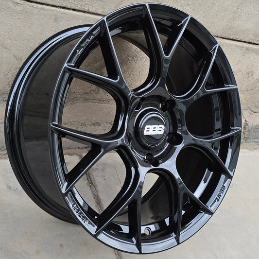 SET DE 4 LLANTAS BBS REV7. Aro 16 - 5x114. Color Negro. (RGW7105)