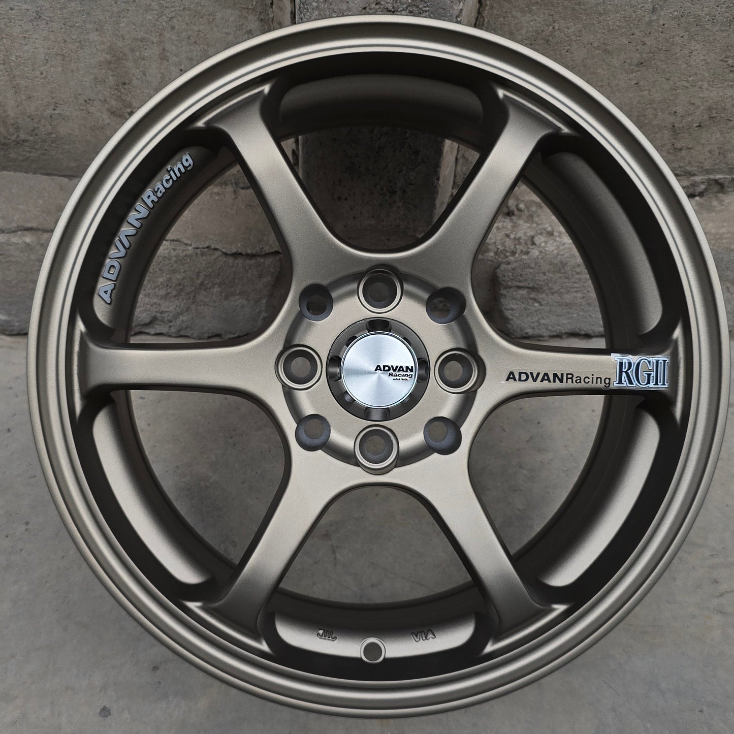 SET DE 4 LLANTAS ADVAN RACING RGH. Aro 15 - 4x100, 4x114. Doble Apernadura. Color Bronce. (RGW630)