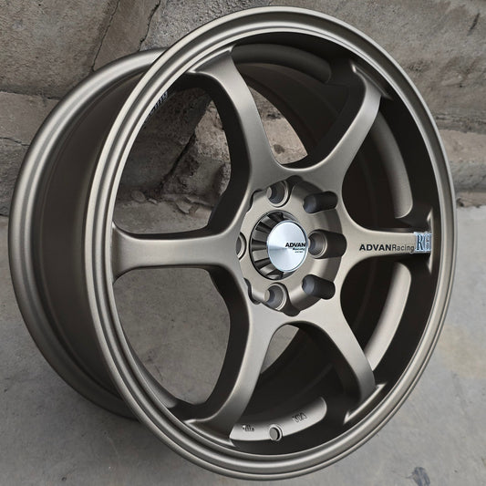 SET DE 4 LLANTAS ADVAN RACING RGH. Aro 15 - 4x100, 4x114. Doble Apernadura. Color Bronce. (RGW630)