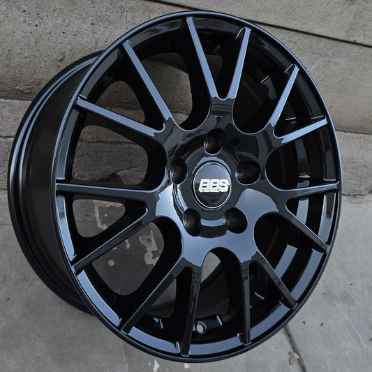SET DE 4 LLANTAS BBS *. Aro 16 - 5x114. Color Negro. (3504)