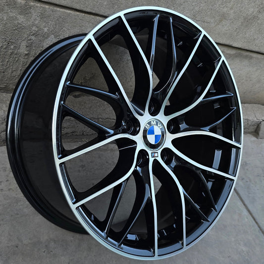 SET DE 4 LLANTAS BMW. Aro 18 - 5x120. Color Cromado Fondo Negro. (740)