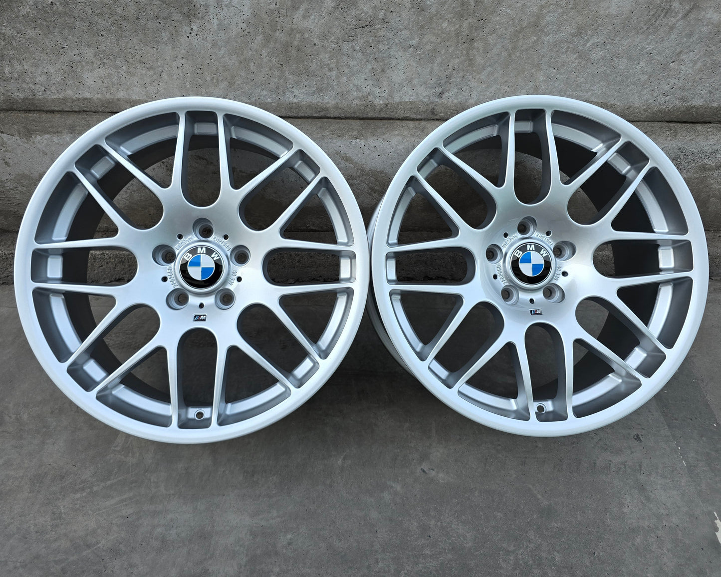 SET DE 4 LLANTAS BMW MIRAMAR Asimétricas. Aro-19-5x120 .Color Plateado.(703).