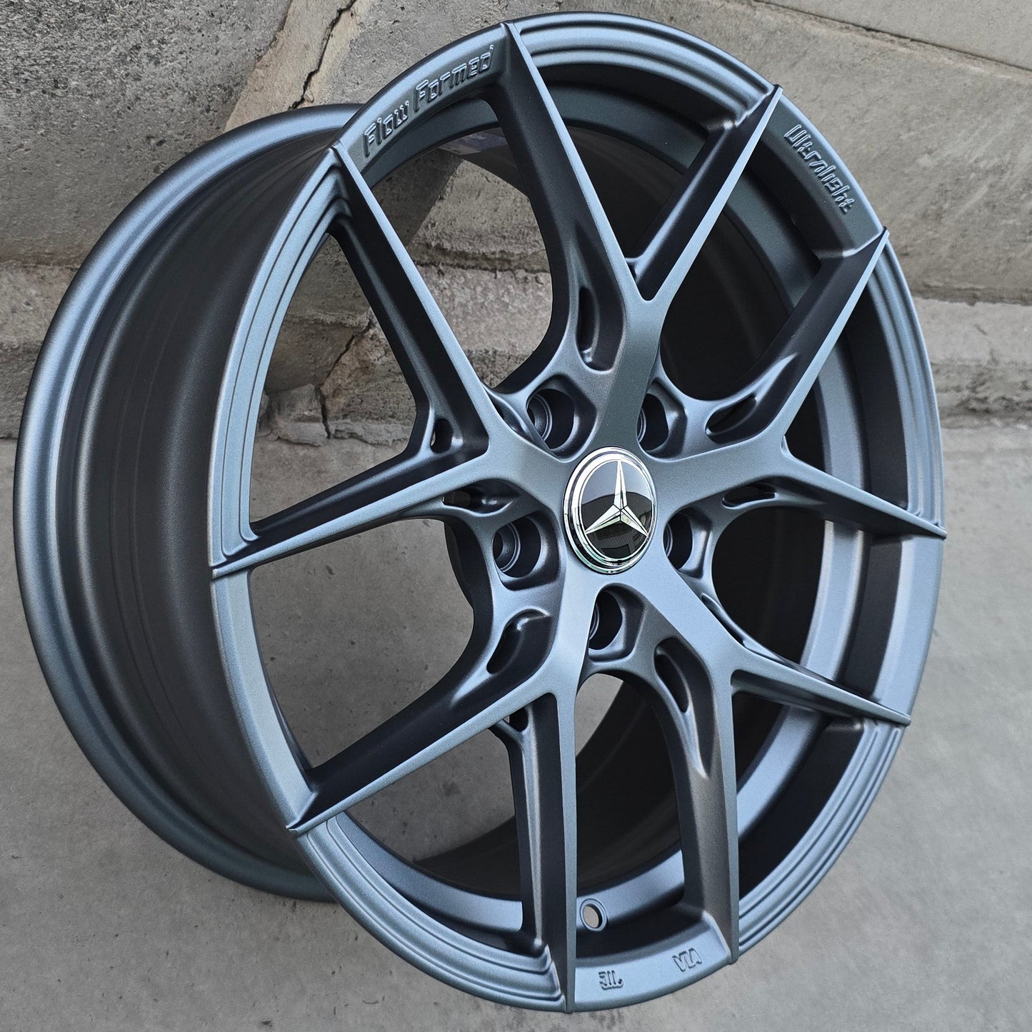 SET DE 4 LLANTAS MERCEDES *. COLOR Grafito. Aro 17- 5x112 (VLF20)