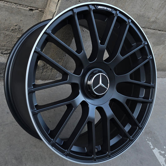 SET DE 4 LLANTAS MERCEDES. Aro 19 - 5x112. Color Negro Linea Cromada. (MBENZ9002)