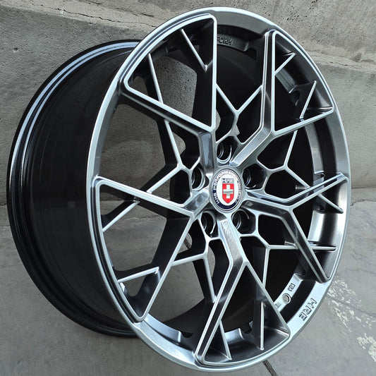 SET DE 4 LLANTAS HRE *. Aro 18 - 5x120. Color Grafito Metalizado. (DX552)