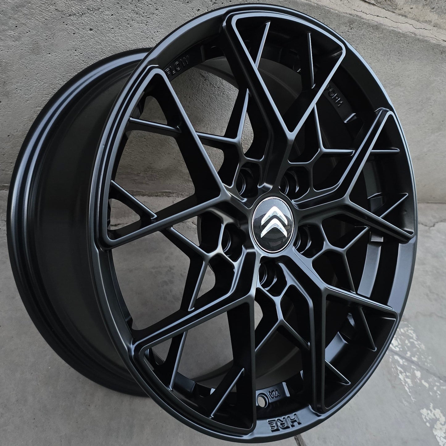 SET DE 4 LLANTAS CITROEN *. Aro 16 - 5x108. Color Negro Mate. (DX552)