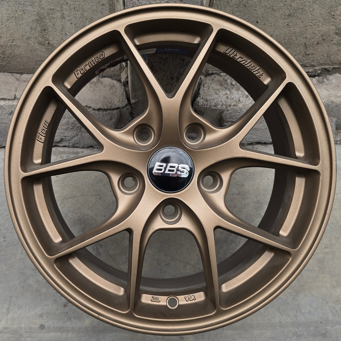 SET DE 4 LLANTAS BBS FIR. Aro 15- 5x114. Color Bronce. (VLF10)
