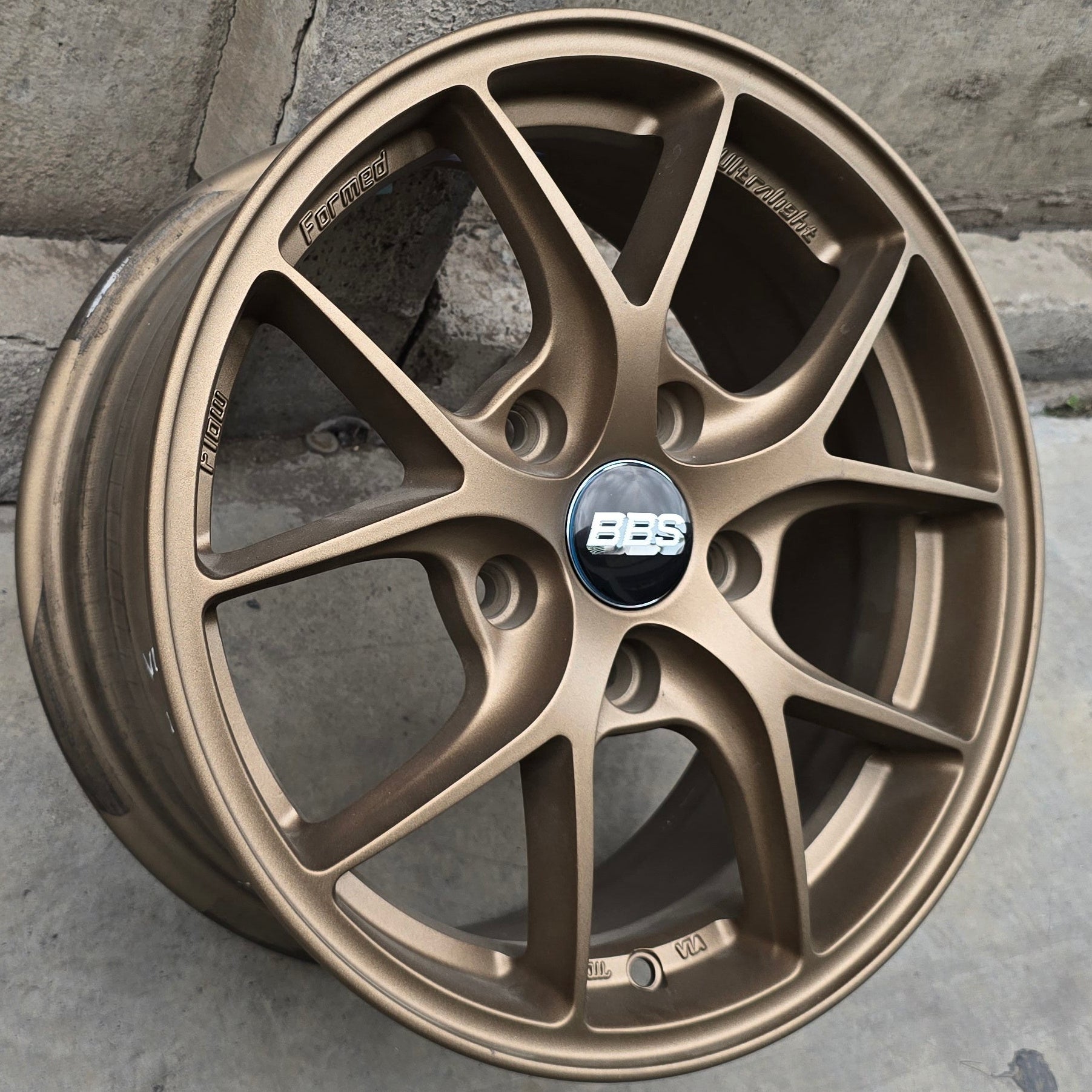 SET DE 4 LLANTAS BBS FIR. Aro 15- 5x114. Color Bronce. (VLF10) – jmvimports