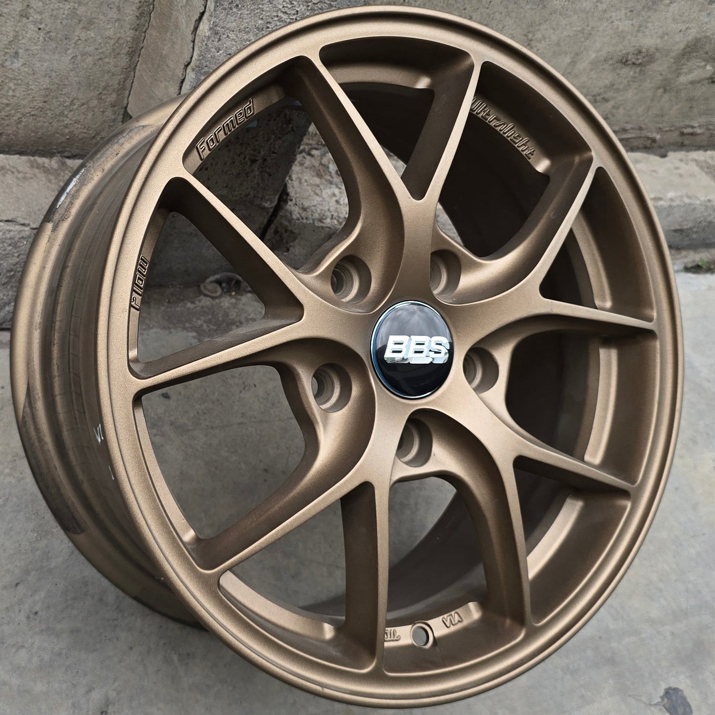 SET DE 4 LLANTAS BBS FIR. Aro 15- 5x114. Color Bronce. (VLF10)