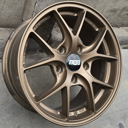 SET DE 4 LLANTAS BBS FIR. Aro 15- 5x114. Color Bronce. (VLF10)