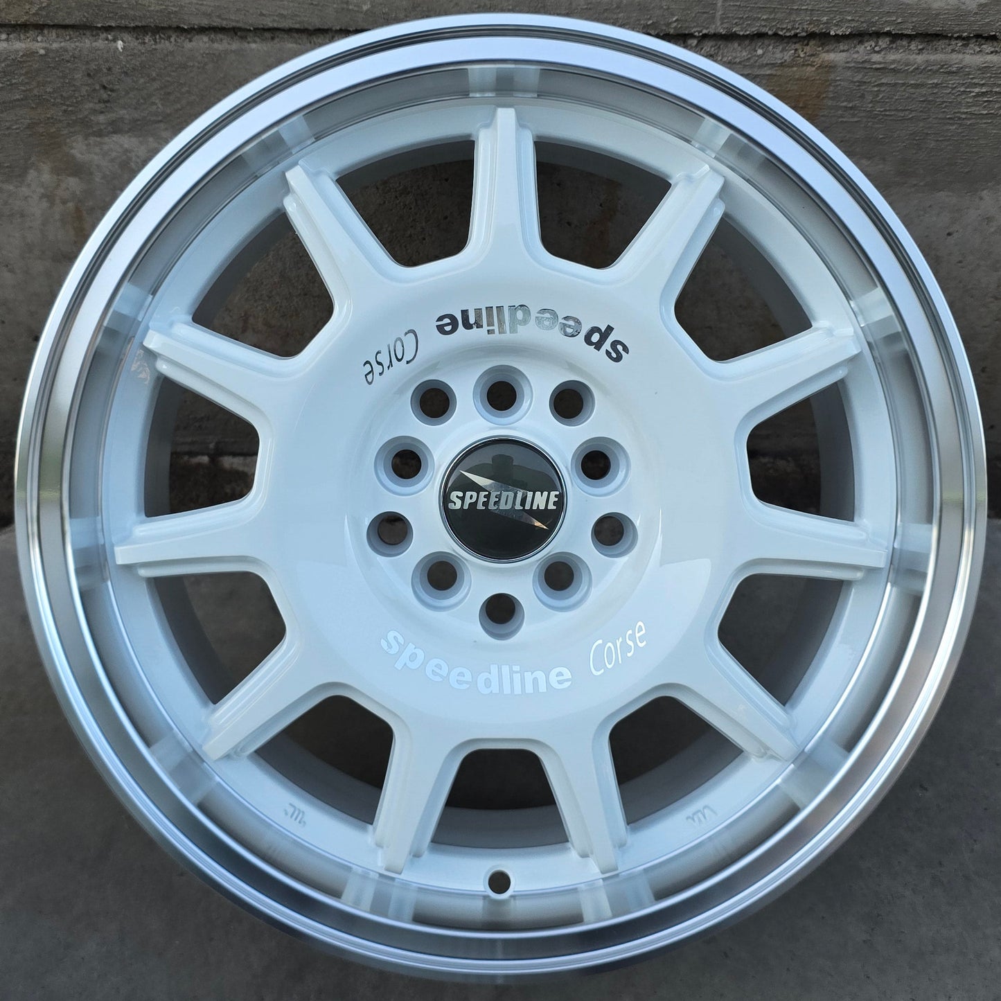 SET DE 4 LLANTAS SPEEDLINE . Aro 16 - 5x100, 5x114. Doble apernadura. Color Blanco Aro Cromado (1006).