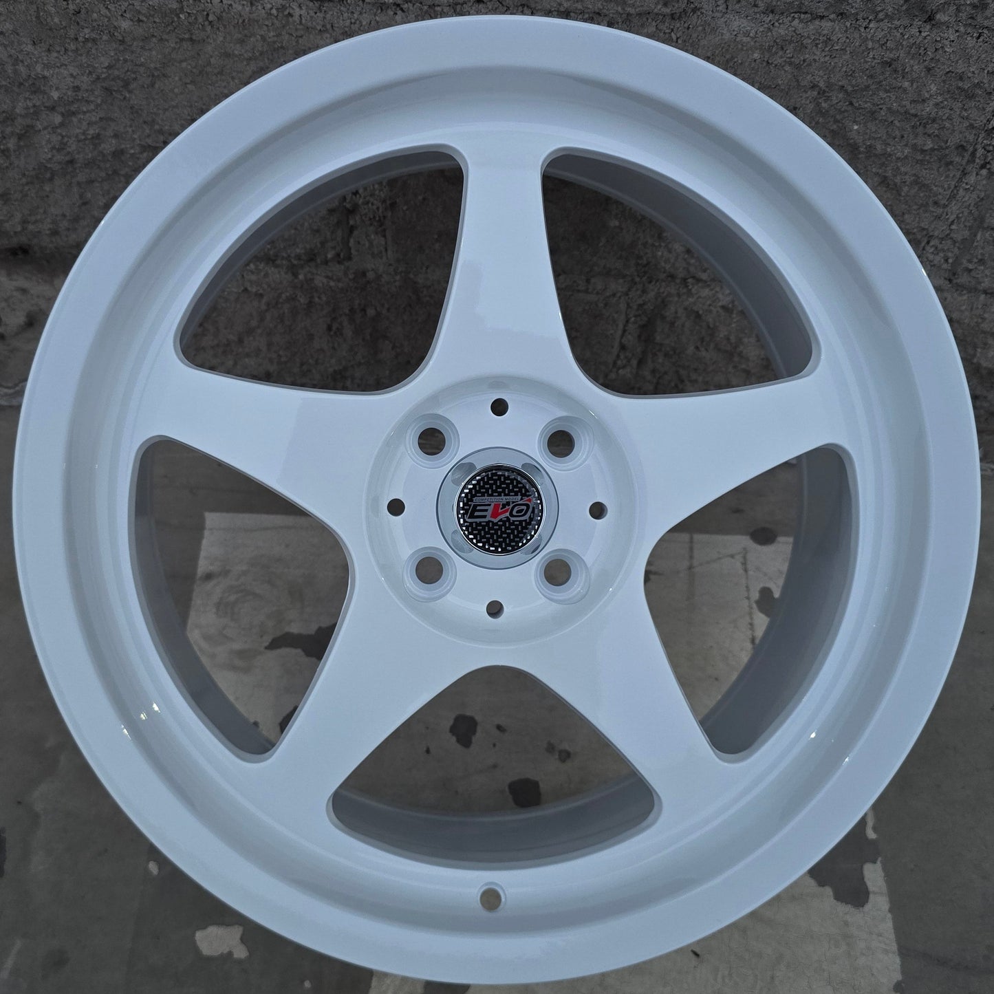 SET DE 4 LLANTAS EVO REGAMASTER. Aro 17 - 4x100. Color Blanco. (TD121)