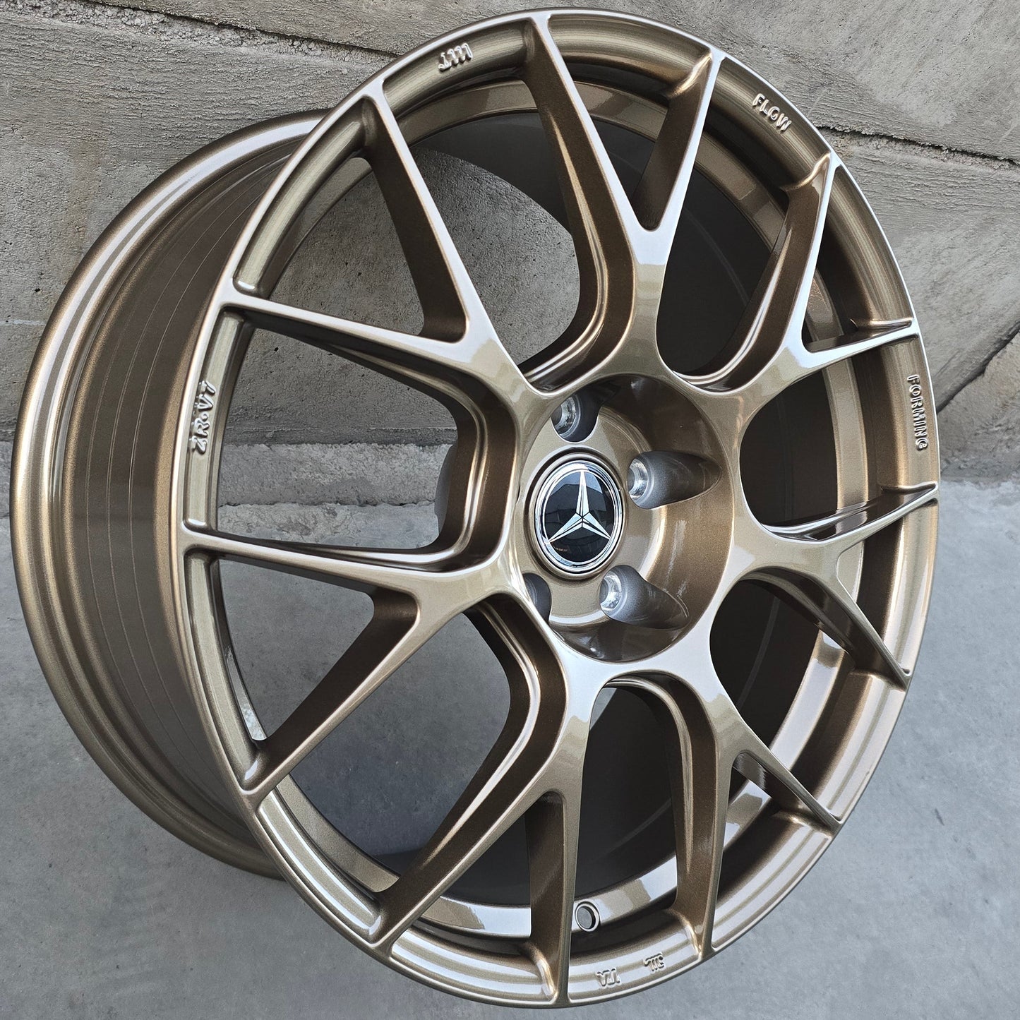 SET DE 4 LLANTAS MERCEDES * COLOR Bronce. Aro 18- 5x112 (ZR-V7)