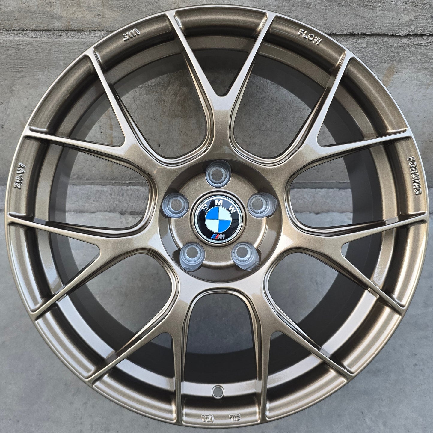 SET DE 4 LLANTAS BMW MPERFORMANCE * COLOR Bronce. Aro 18- 5x112 (ZR-V7)