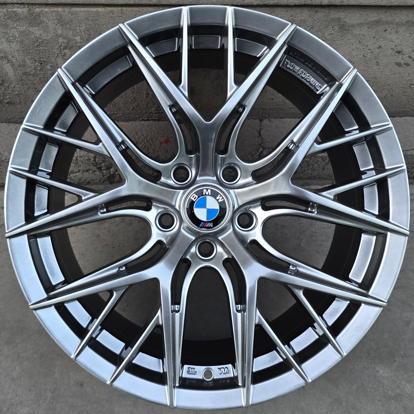 SET DE 4 LLANTAS BMW * COLOR Grafito Metalizado. Aro 18 - 5x112 (RGW029FF)