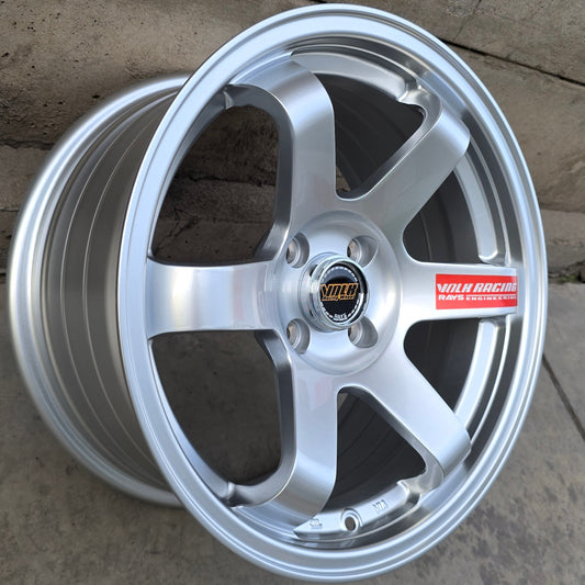 SET DE 4 LLANTAS VOLK TE37 RACING *. Aro 16 - 4x100. Color Plateado. (6003)
