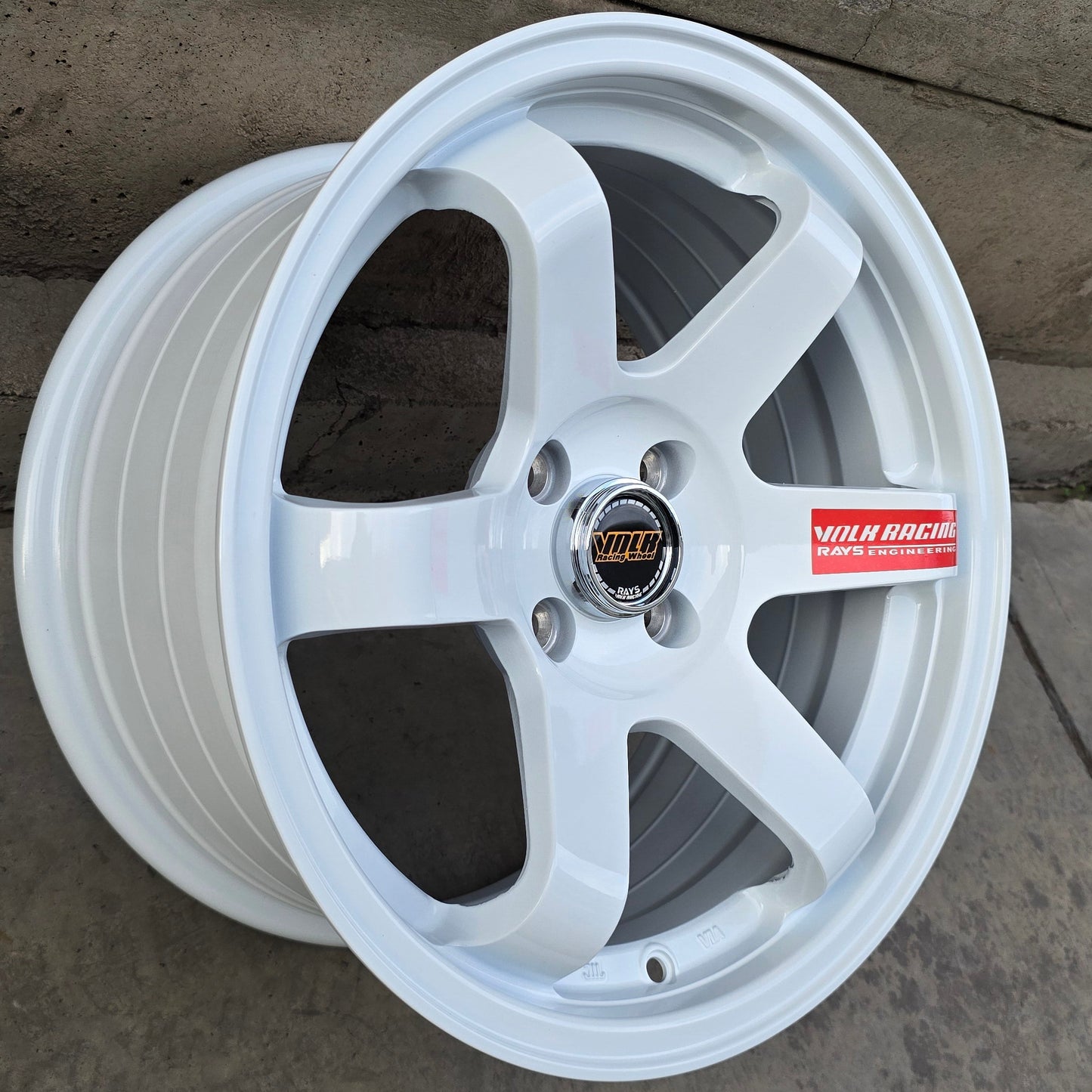 SET DE 4 LLANTAS VOLK TE37 RACING*. Aro 16 - 4x100. Color Blanco. (6003)