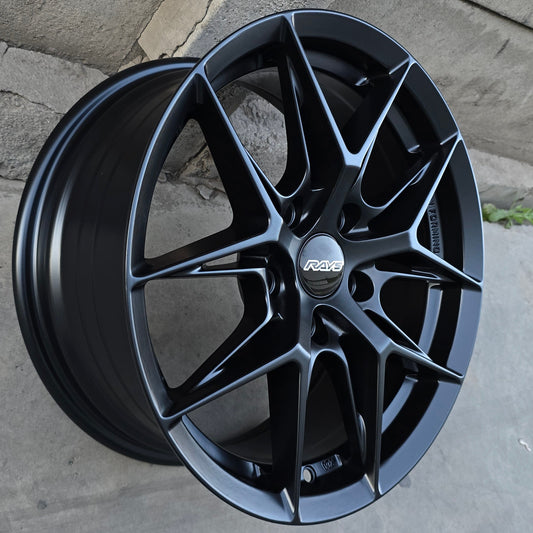 SET DE 4 LLANTAS RAYS Color Negro. Aro 16 - 5x114. Color Negro Mate. (ORIGAMI)