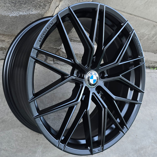 SET DE 4 LLANTAS BMW * COLOR Negro. Aro 19 - 5x112. (VLF06)