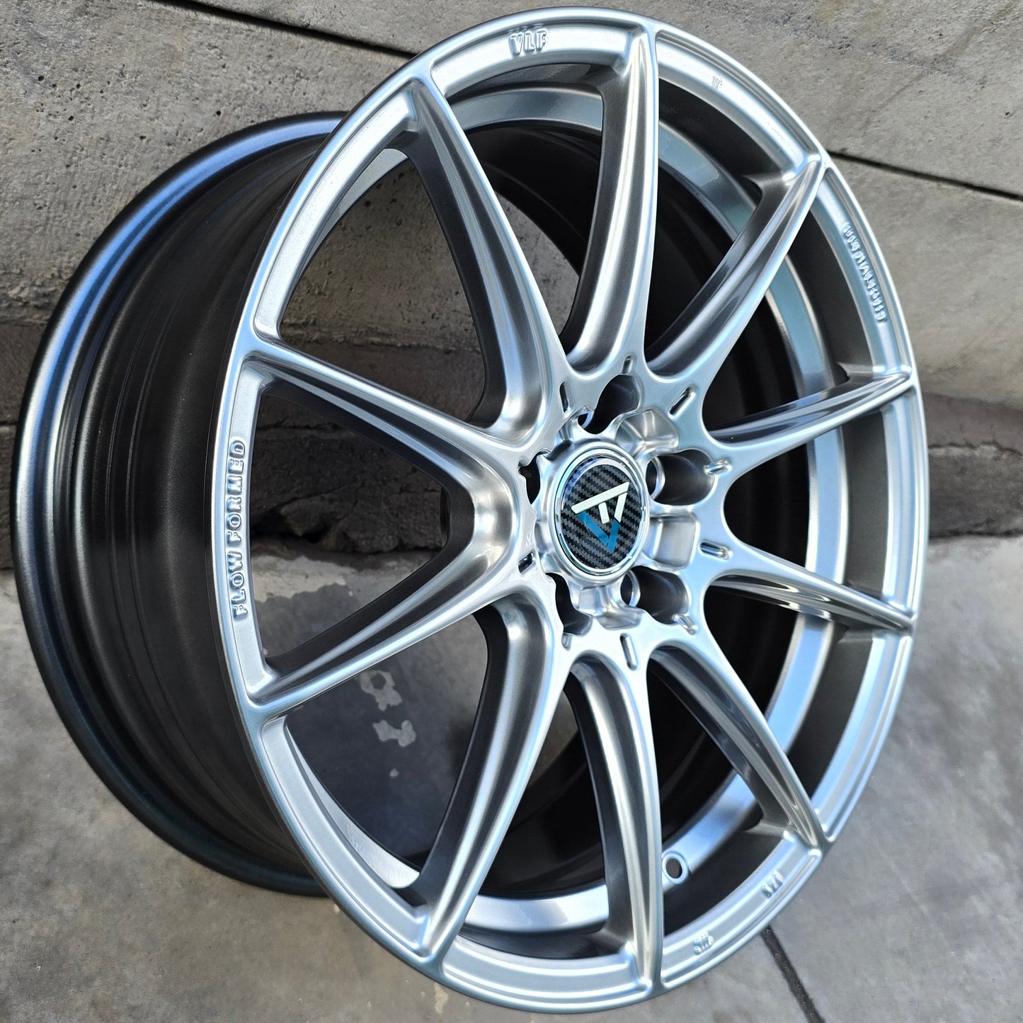 SET DE 4 LLANTAS Color Grafito Metalizado *. Aro 17- 5x108 (VLF02)