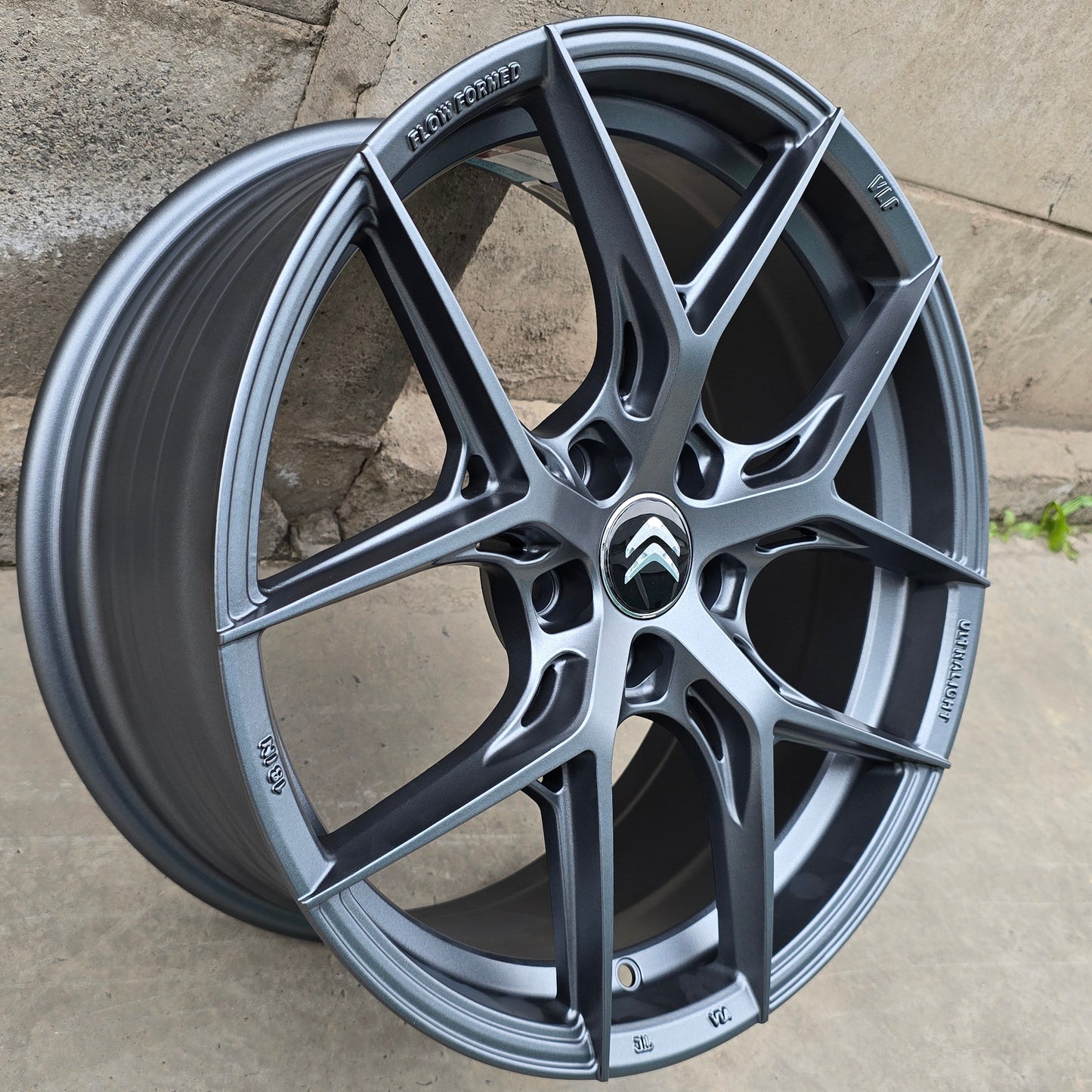 SET DE 4 LLANTAS CITROEN *. Aro 18- 5x108. COLOR Grafito. (VLF20)