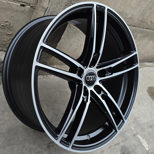 SET DE 4 LLANTAS AUDI *. Aro 18 - 5x112. Color Cromado Fondo Negro. (VLF01)