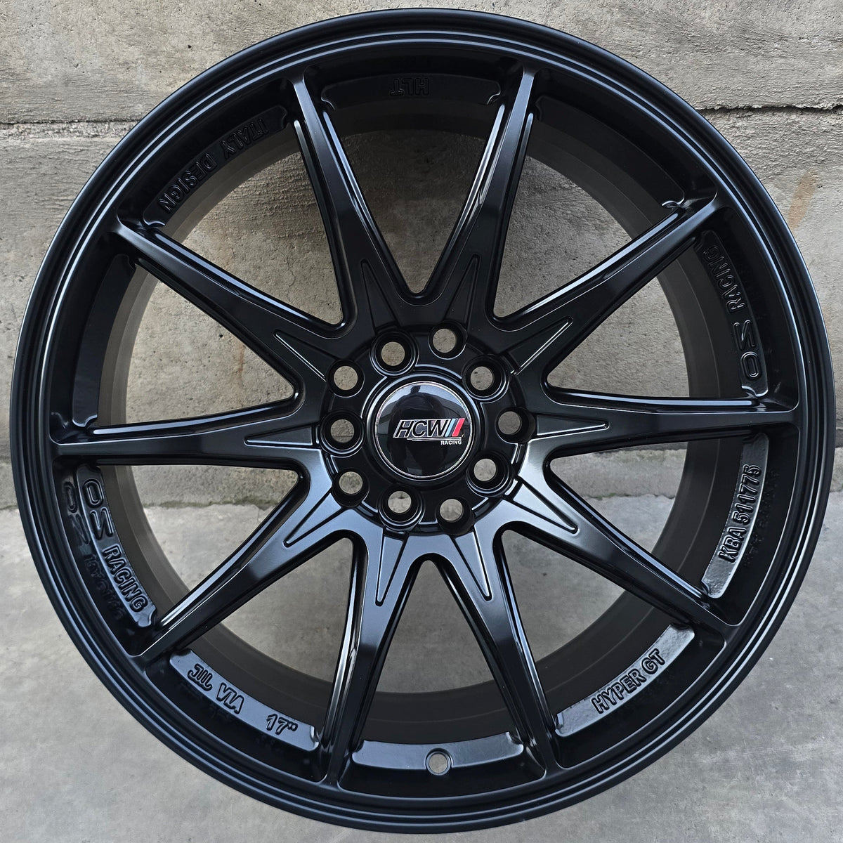 SET DE 4 LLANTAS Color Negro Mate. Aro 17- 5x100, 5x114. Doble apernadura. (DX424)