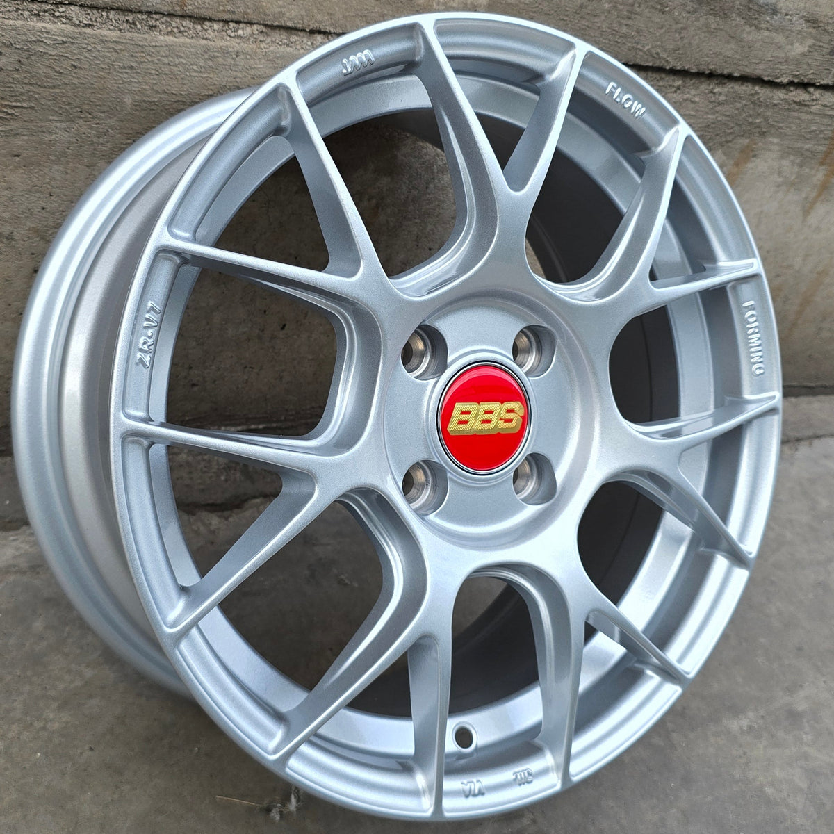 SET DE 4 LLANTAS BBS REV7 RACING * COLOR Plateado. Aro 15- 4x100 (DX221)