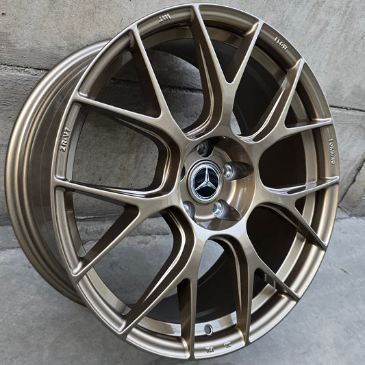 SET DE 4 LLANTAS MERCEDES *. Aro 19 - 5x112. Color Bronce. (ZR-V7)