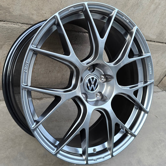 SET DE 4 LLANTAS VOLKSWAGEN *. Aro 19 - 5x112. Color Grafito Metalizado. (ZR-V7)