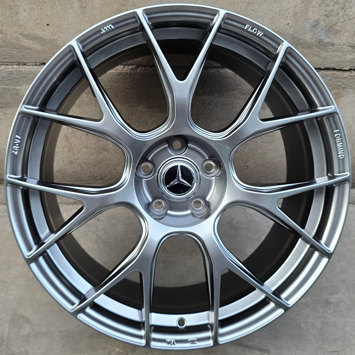 SET DE 4 LLANTAS MERCEDES *. Aro 19 - 5x112. Color Grafito Metalizado. (ZR-V7)