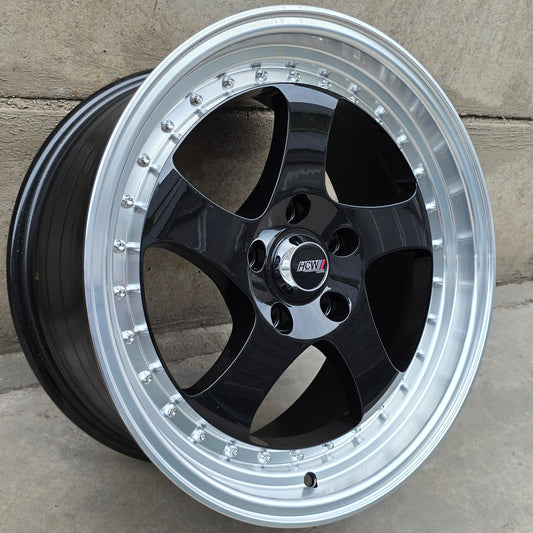 SET DE 4 LLANTAS * Color Negro Aro Cromado. Aro 17 - 5x114. (17C5053B)