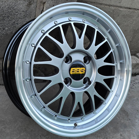 SET DE 4 LLANTAS BBS LEMANS. Aro 15 - 4x100. Color Plateado Aro Cromado. (X506)