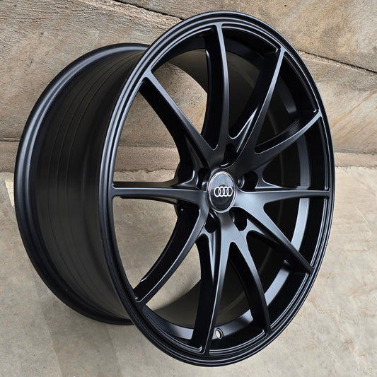 SET DE 4 LLANTAS AUDI *. Aro 18 - 5x112. Color Negro. (18CG25C)