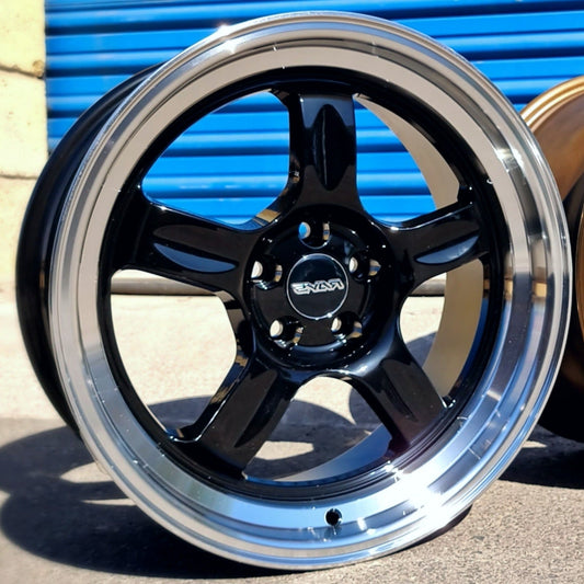 SET DE LLANTAS RAYS 21C. Aro 17- 5x100. .Color Negro Aro Cromado .(5008).