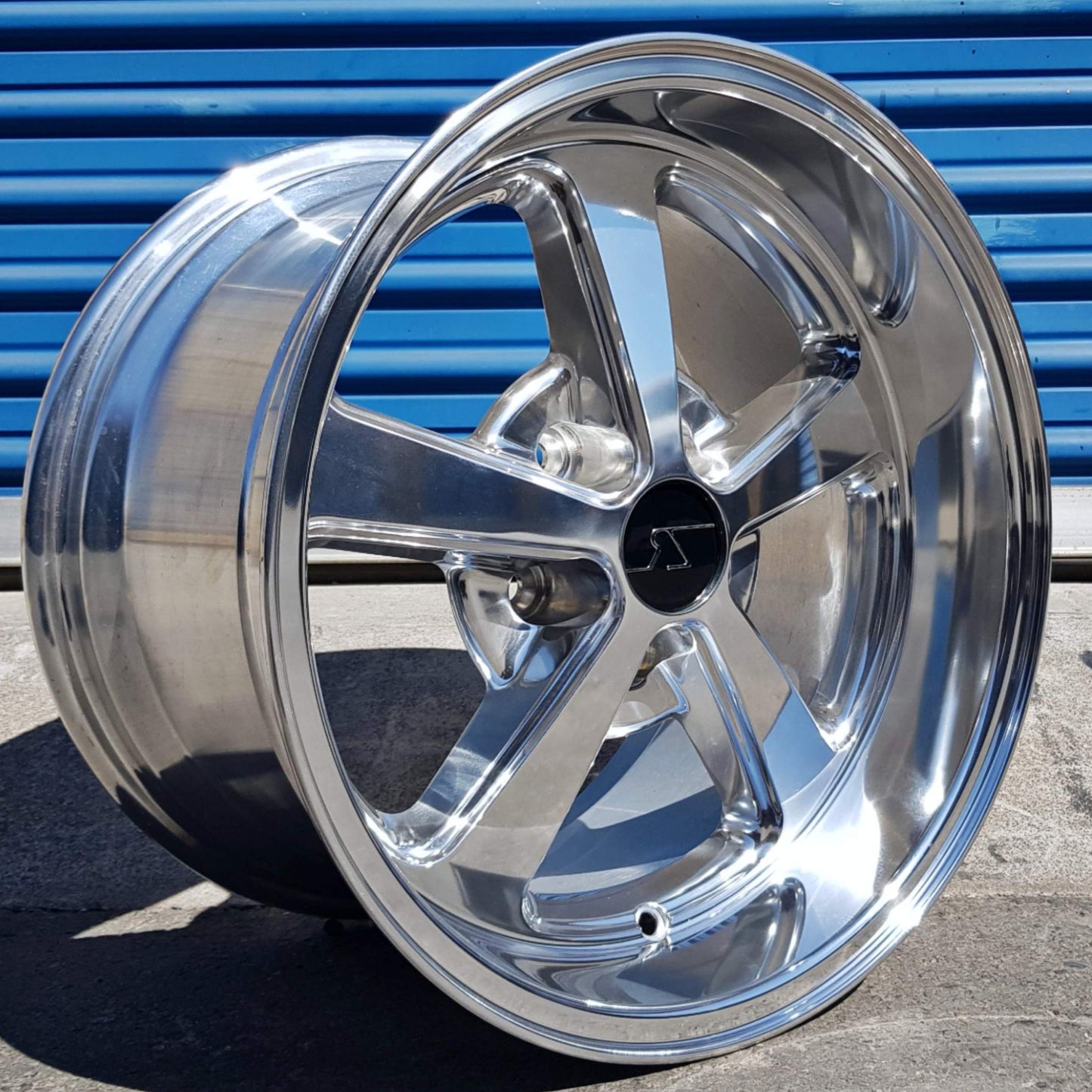 SET DE LLANTAS AMERICAN RACING.Aro 17- 5x114 .Color Cromado .(ZH1890).