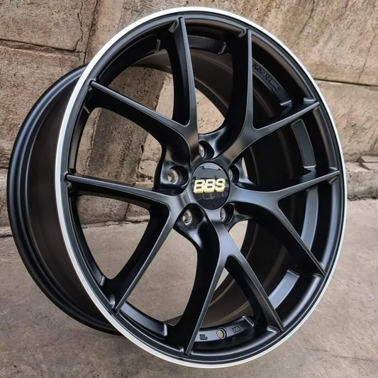 SET DE LLANTAS BBS FIR. Aro 18 - 5x108. Color Negro Mate Linea Cromada. (889)