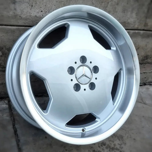 SET DE LLANTAS MERCEDEZ. Aro 17- 5x112. .Color Plateado Aro Cromado .(803).