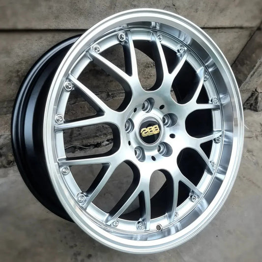 SET DE LLANTAS BBS RSGT. Aro 18 - 5x112. .Color Plateado Aro Cromado .(888B).