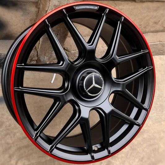 SET DE LLANTAS MERCEDEZ COLOR Negro Mate Linea Roja. Aro 19 - 5x112. (DIM7001)