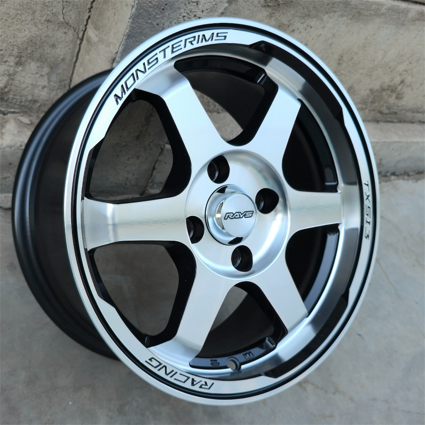SET DE 4 LLANTAS VOLK TE37. Aro 14 - 4x100. Color Negro. (14CJA036D)