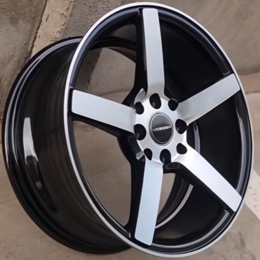 SET DE LLANTAS VOSSEN CV3. Aro 16 4x100, 4x114. Doble apernadura. .Color Cromado Fondo Negro .(16N5211A).