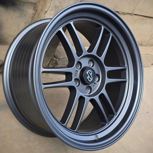 SET DE LLANTAS ENKEI RPF1. Aro 17- 5x100. .Color Grafito .(5098).