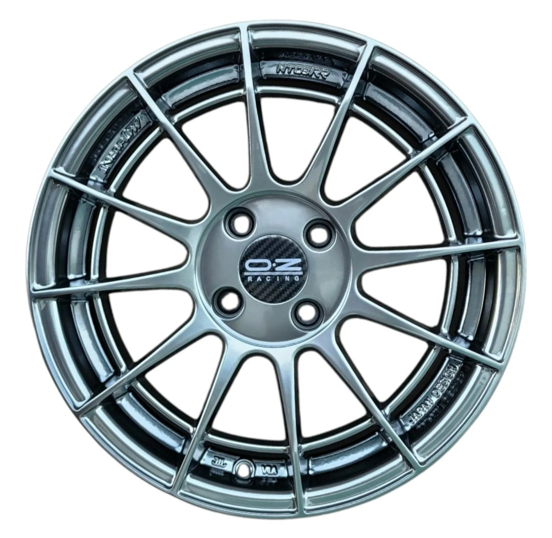 SET DE LLANTAS OZ SUPER TURISMO AERO. Aro 15-4x100 .Color Grafito Metalizado .(RGW6653).